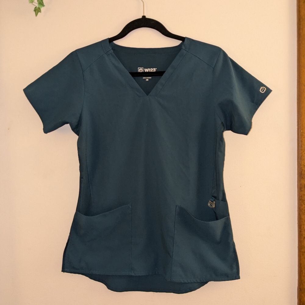 blue wonderwink scrub top XS